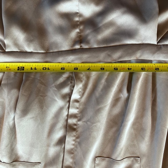 NWT GUESS by Marciano size 14 Women’s romper shorts - Picture 6 of 7